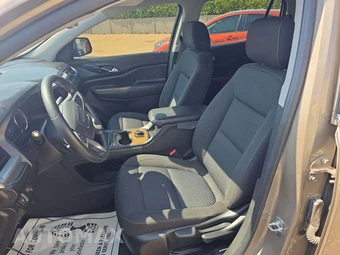 2022 GMC Acadia SLE 3SA - miniatura 6