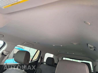 2022 GMC Acadia SLE 3SA - miniatura 11