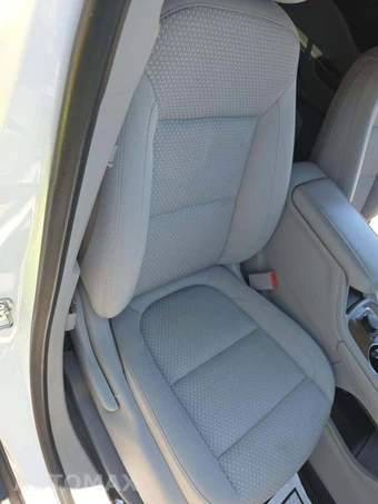 2022 GMC Acadia SLE 3SA - miniatura 16