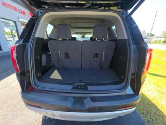 2022 GMC Acadia SLE 3SA - miniatura 15