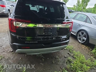 2022 GMC Acadia SLE 3SA - miniatura 5