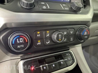 2022 GMC Acadia SLE 3SA - miniatura 21