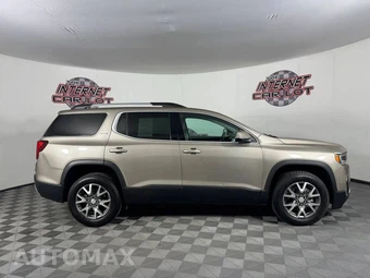 2022 GMC Acadia SLE 3SA - miniatura 8