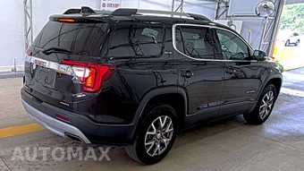 2022 GMC Acadia SLE 3SA - miniatura 4