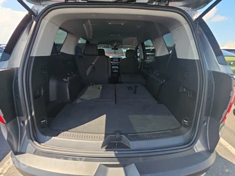 2022 GMC Acadia SLE 3SA - miniatura 24