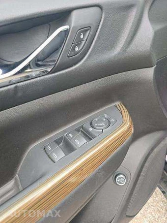 2022 GMC Acadia SLE 3SA - miniatura 30