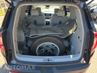 2022 GMC Acadia SLE 3SA - miniatura 16