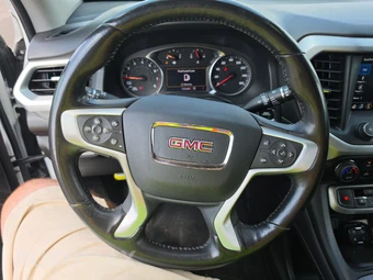 2022 GMC Acadia SLT 4SA - miniatura 10