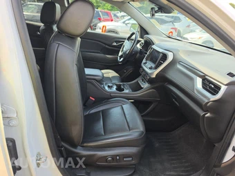 2022 GMC Acadia SLT 4SA - miniatura 8