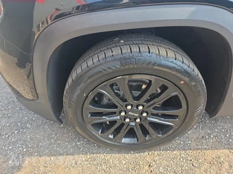 2022 GMC Acadia SLT 4SA - miniatura 8