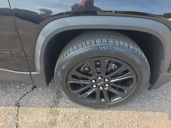 2022 GMC Acadia SLT 4SA - miniatura 9