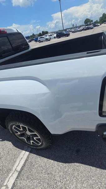 2022 GMC Canyon AT4 Crew Cab Medium Bed 4SB w/Leather - miniatura 21
