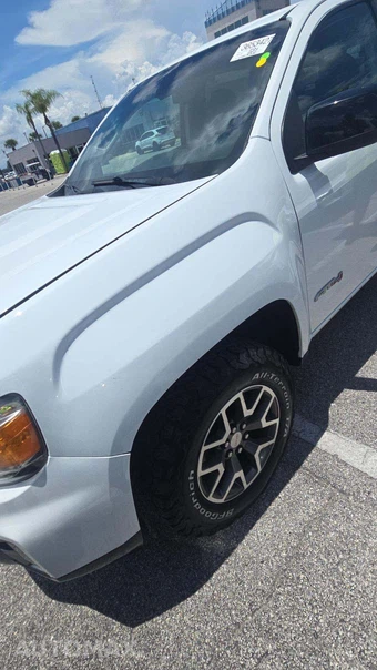 2022 GMC Canyon AT4 Crew Cab Medium Bed 4SB w/Leather - miniatura 24