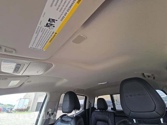 2022 GMC Canyon Denali Crew Cab Long Bed - miniatura 8