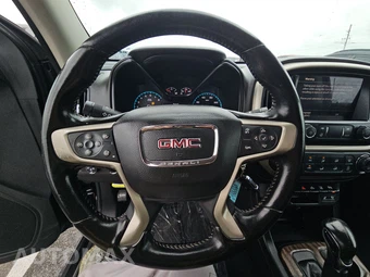 2022 GMC Canyon Denali Crew Cab Medium Bed 4SD - miniatura 10