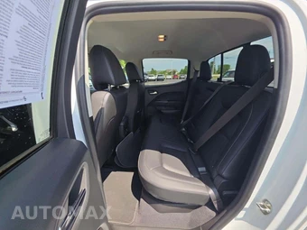 2022 GMC Canyon Elevation Crew Cab Medium Bed 4LE - miniatura 10