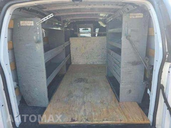 2022 GMC Savana 2500 Cargo Van 1WT 135.2" WB - miniatura 14