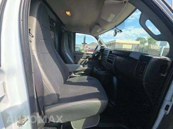 2022 GMC Savana 2500 Cargo Van 1WT 135.2" WB - miniatura 18