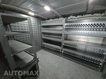 2022 GMC Savana 2500 Cargo Van 1WT 135.2" WB - miniatura 13