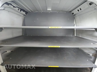 2022 GMC Savana 2500 Cargo Van 1WT 135.2" WB - miniatura 16