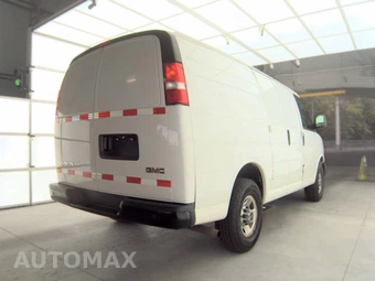2022 GMC Savana 2500 Cargo Van 1WT 135.2" WB - miniatura 4