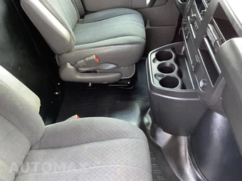 2022 GMC Savana 2500 Cargo Van 1WT 135.2" WB - miniatura 30