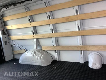2022 GMC Savana 2500 Cargo Van 1WT 135.2" WB - miniatura 35