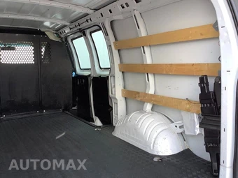 2022 GMC Savana 2500 Cargo Van 1WT 135.2" WB - miniatura 39