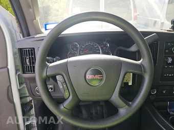 2022 GMC Savana 2500 Cargo Van 1WT 135.2" WB - miniatura 10