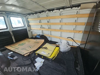 2022 GMC Savana 2500 Cargo Van 1WT 135.2" WB - miniatura 13