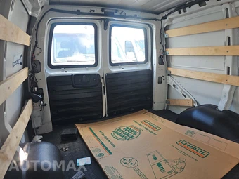 2022 GMC Savana 2500 Cargo Van 1WT 135.2" WB - miniatura 14