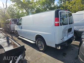 2022 GMC Savana 2500 Cargo Van 1WT 135.2" WB - miniatura 6