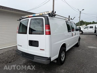 2022 GMC Savana 2500 Cargo Van 1WT 135.2" WB - miniatura 10
