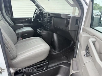2022 GMC Savana 2500 Cargo Van 1WT 135.2" WB - miniatura 28