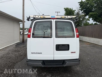 2022 GMC Savana 2500 Cargo Van 1WT 135.2" WB - miniatura 9