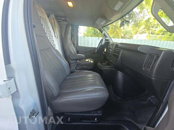 2022 GMC Savana 2500 Cargo Van 1WT 155.2" WB - miniatura 16