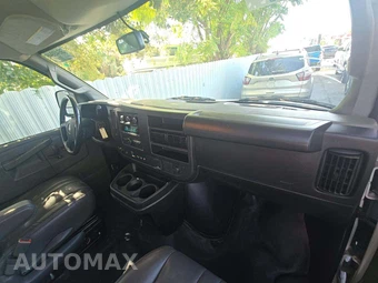 2022 GMC Savana 2500 Cargo Van 1WT 155.2" WB - miniatura 17