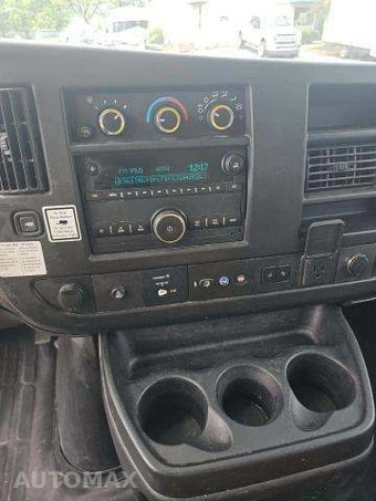 2022 GMC Savana 3500 Cutaway 1WT DRW - miniatura 10