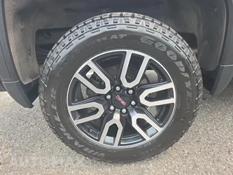 2022 GMC Sierra 1500 AT4 Crew Cab Medium Bed - miniatura 10