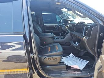 2022 GMC Sierra 1500 AT4 Crew Cab Medium Bed - miniatura 8