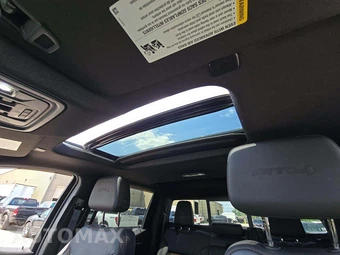 2022 GMC Sierra 1500 AT4 Crew Cab Medium Bed - miniatura 8