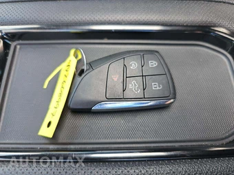 2022 GMC Sierra 1500 AT4 Crew Cab Short Bed - miniatura 8