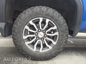 2022 GMC Sierra 1500 AT4 Crew Cab Short Bed - miniatura 5