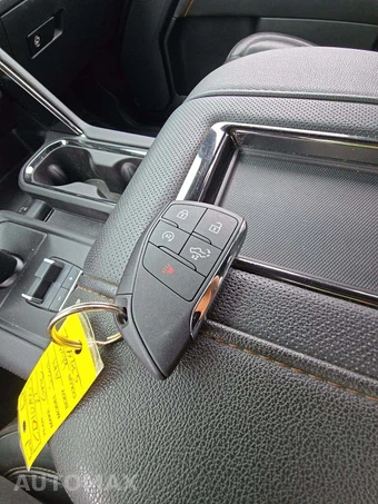2022 GMC Sierra 1500 AT4 Crew Cab Short Bed - miniatura 8