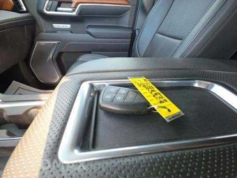 2022 GMC Sierra 1500 Denali Crew Cab Medium Bed - miniatura 8