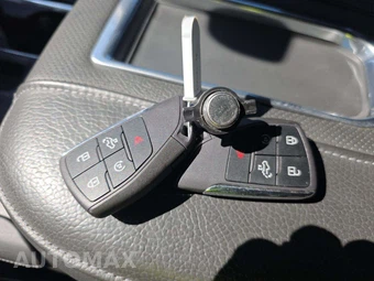 2022 GMC Sierra 1500 Denali Crew Cab Short Bed 5SA - miniatura 8