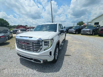 2022 GMC Sierra 1500 Denali Crew Cab Short Bed 5SA