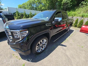 2022 GMC Sierra 1500 Denali Crew Cab Short Bed 5SA