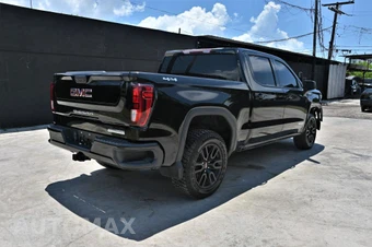 2022 GMC Sierra 1500 Limited Elevation Crew Cab Short Bed - miniatura 3