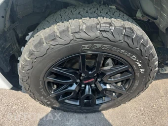 2022 GMC Sierra 1500 Limited Elevation Crew Cab Short Bed 3SB - miniatura 8